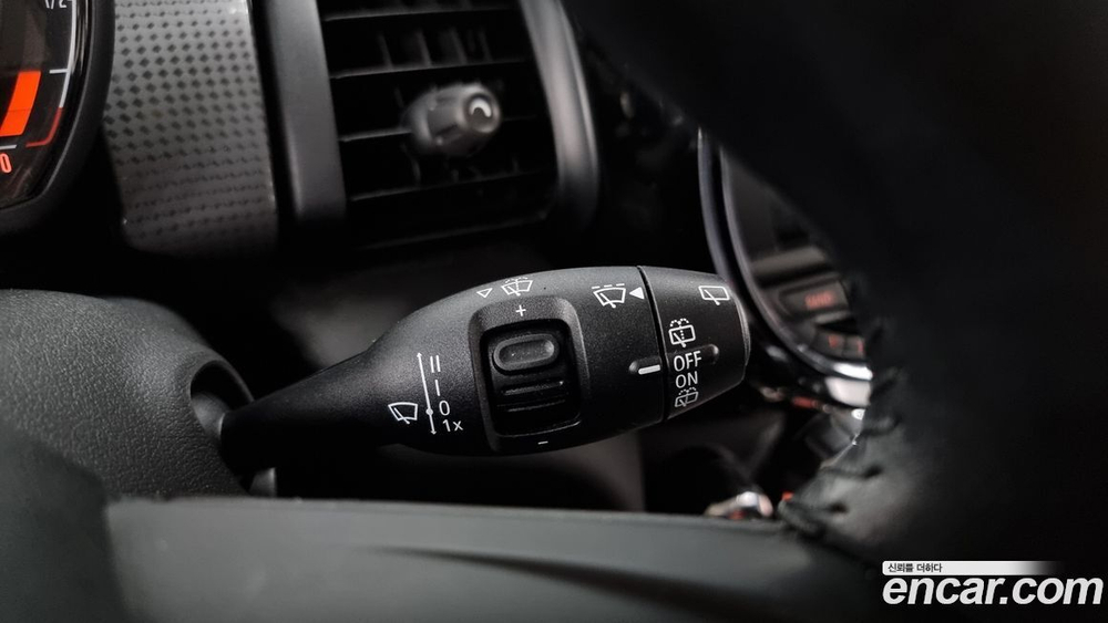 Mini Cooper 5 дверей Basic (09.2019)