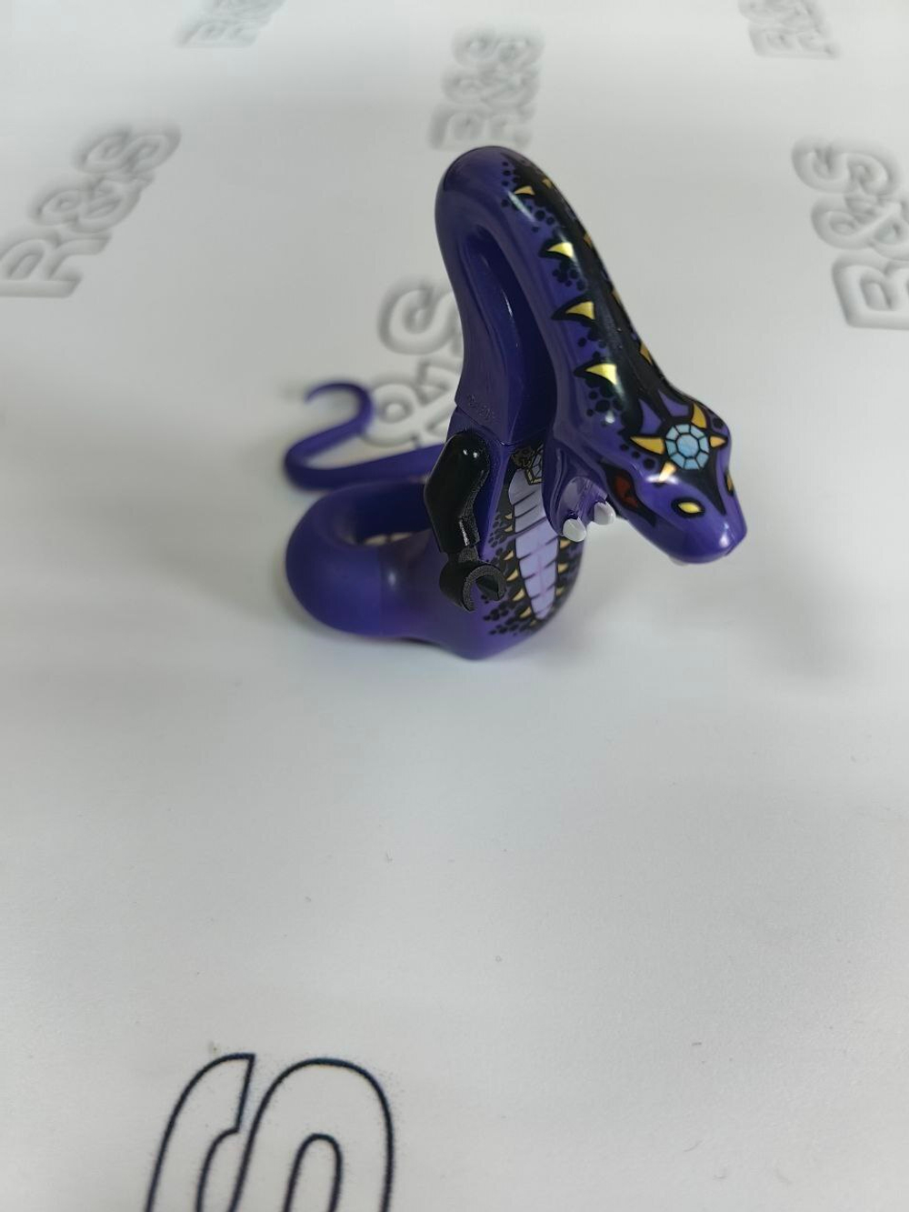 USED Пайтор Пи Чамсворт njo506