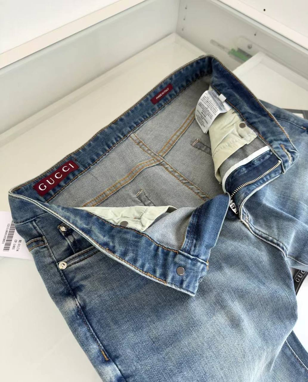 Джинсы Gucci