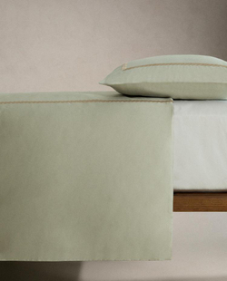 ZARA HOME САТИНОВЫЙ ПОДОДЕЯЛЬНИК С ВЫШИВКОЙ, ЗЕЛЕНЫЙ