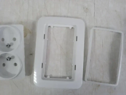 Розетка Makel Lilium двойная внутренняя белая 70017