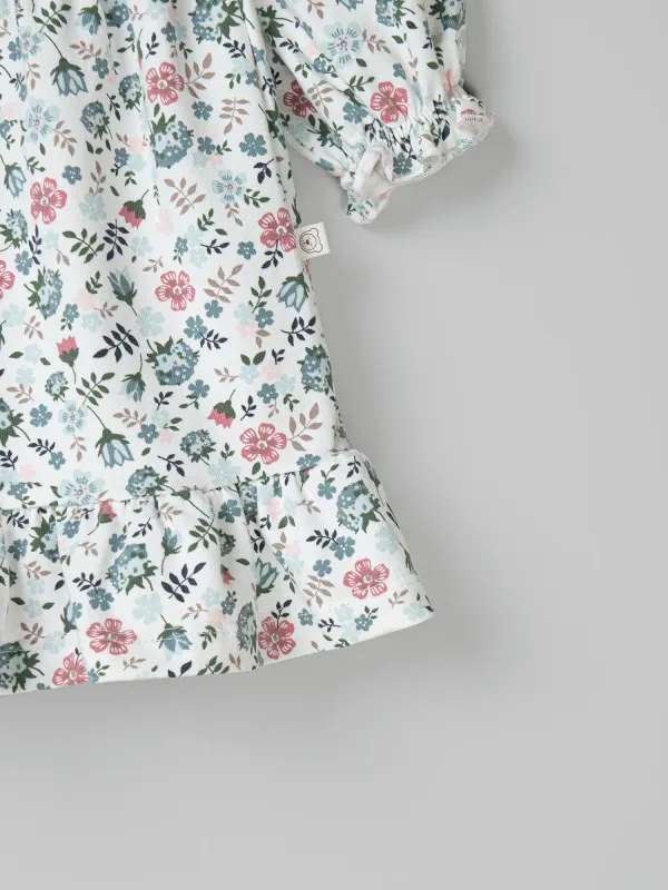 Платье с оборкой 