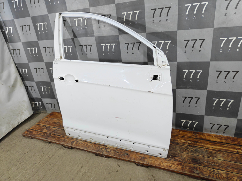 Дверь передняя правая Chevrolet Captiva 06-16 Б/У Оригинал 96623780