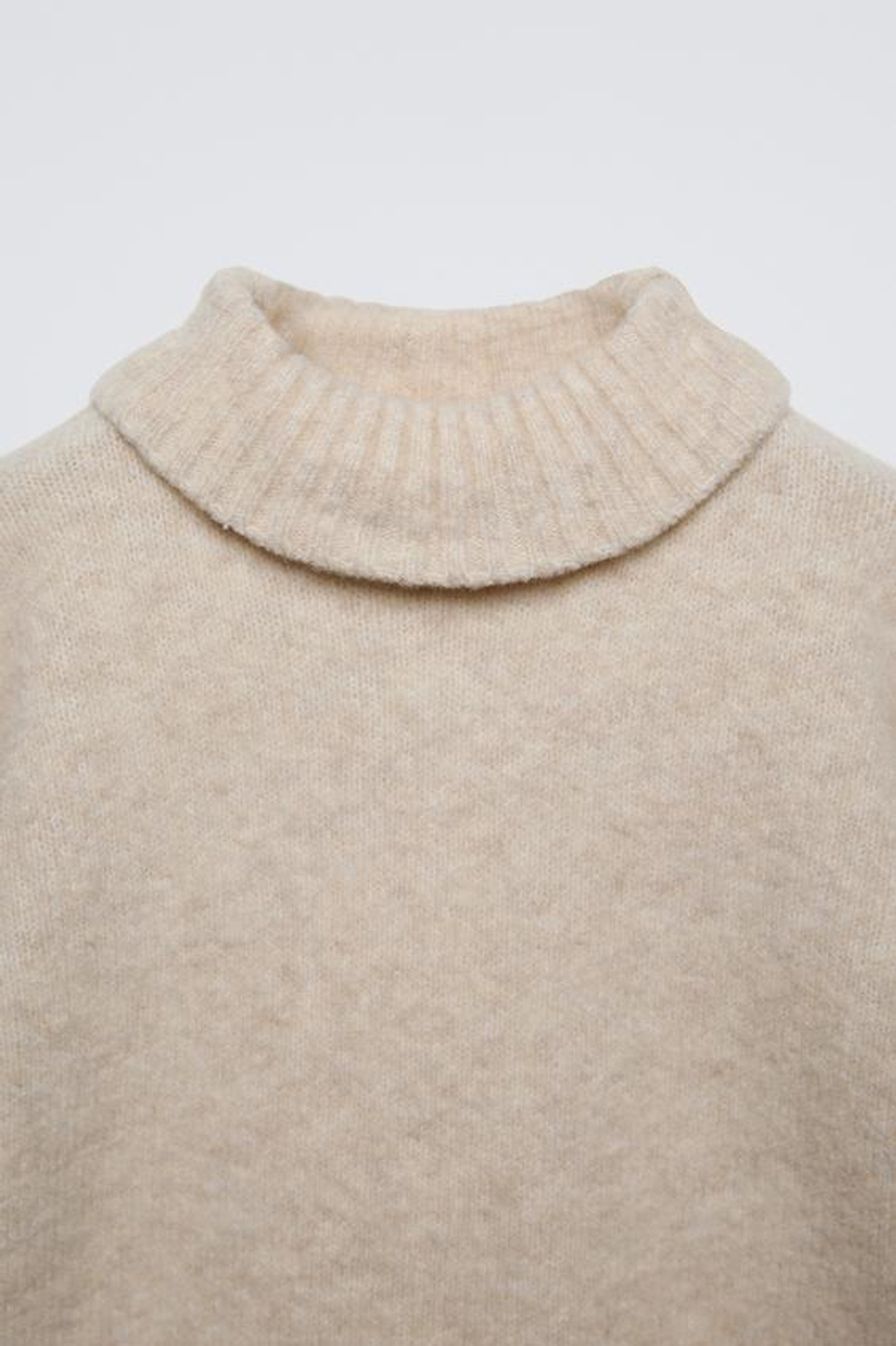 ZARA СВИТЕР С ВЫСОКИМ ВОРОТНИКОМ, СВЕТЛО-БЕЖЕВЫЙ