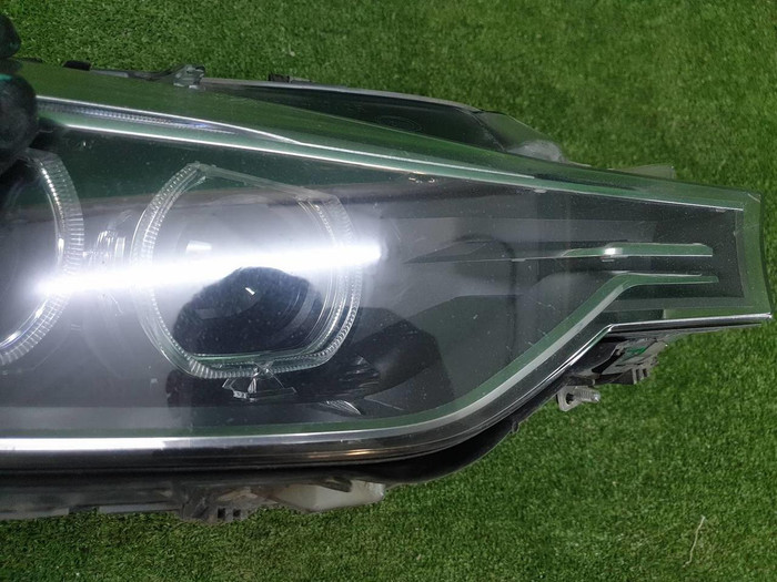 Фара правая BMW 3er F30 F31 (2011-2016) ксенон