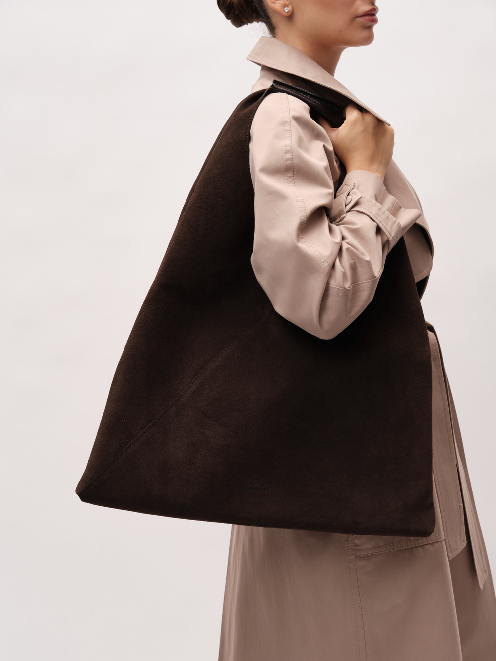 Замшевая сумка DBR 31373 черный каштан