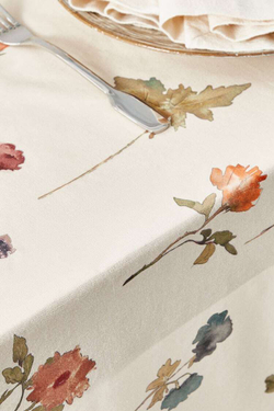 ZARA HOME ХЛОПЧАТОБУМАЖНАЯ СКАТЕРТЬ С ЦВЕТОЧНЫМ ПРИНТОМ, ЗЕЛЕНЫЙ