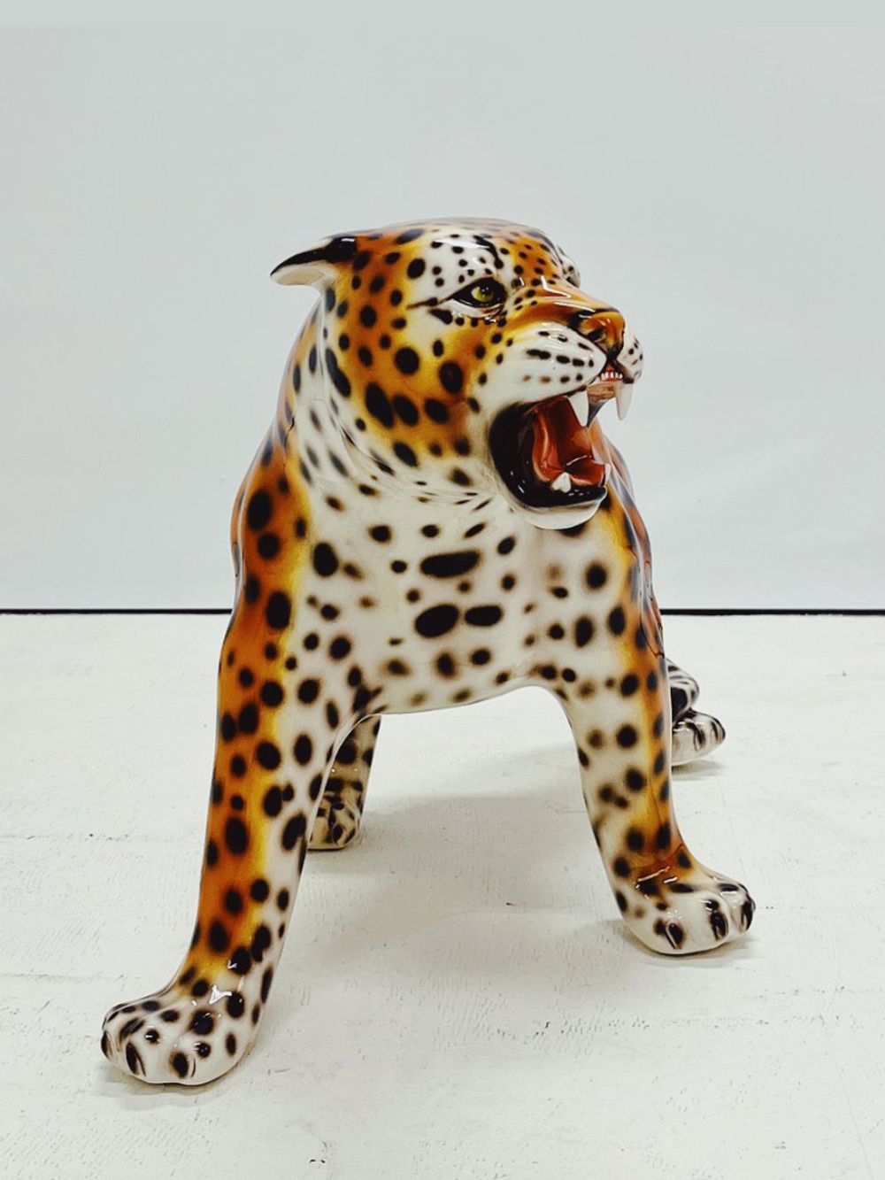 Boxer Скульптура интерьерная "Леопард"