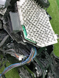 Битая Фара левая Genesis G80 2 (2020-2024) LED