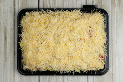 Платтер салат «Цезарь» с копченой куриной грудкой