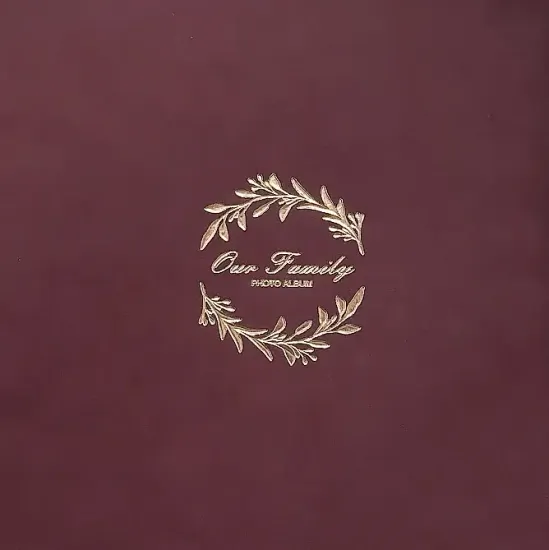 25x25 фотокнига с обложкой из эко-кожи "Plum"