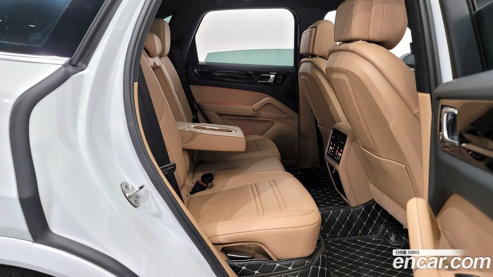 Porsche Cayenne (PO536) 3.0 E-Hybrid (07.2020)