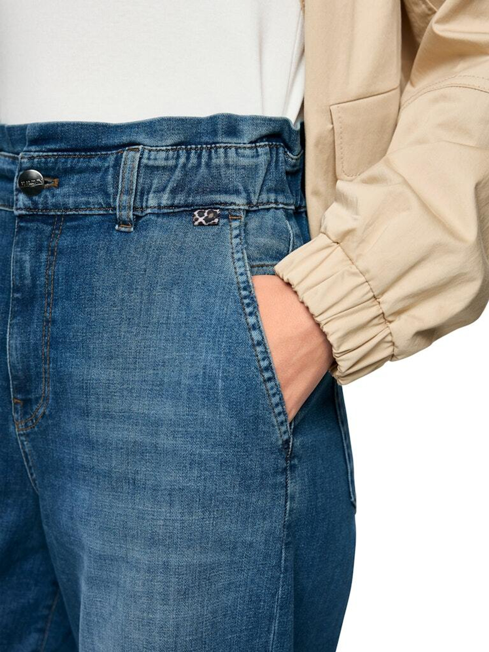 AP 82.30 D04 WAUKEE  джинсы