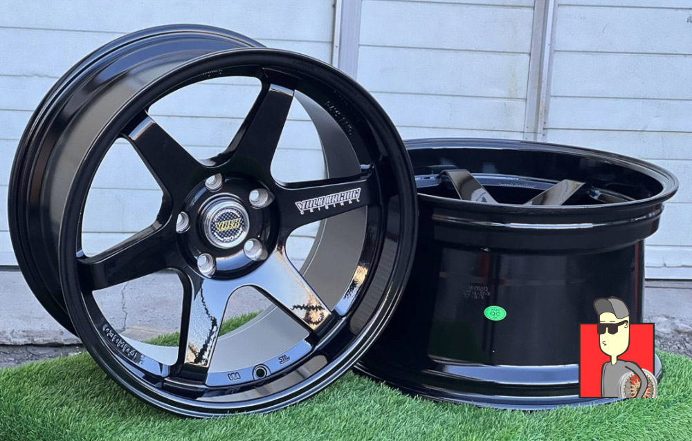 Комплект дисков Rays TE37 18x9.5/10.5 et20/25 5x120