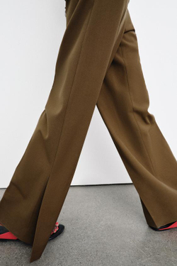 ZARA БРЮКИ ПРЯМОГО КРОЯ С РАЗРЕЗАМИ — ZW COLLECTION, ХАКИ