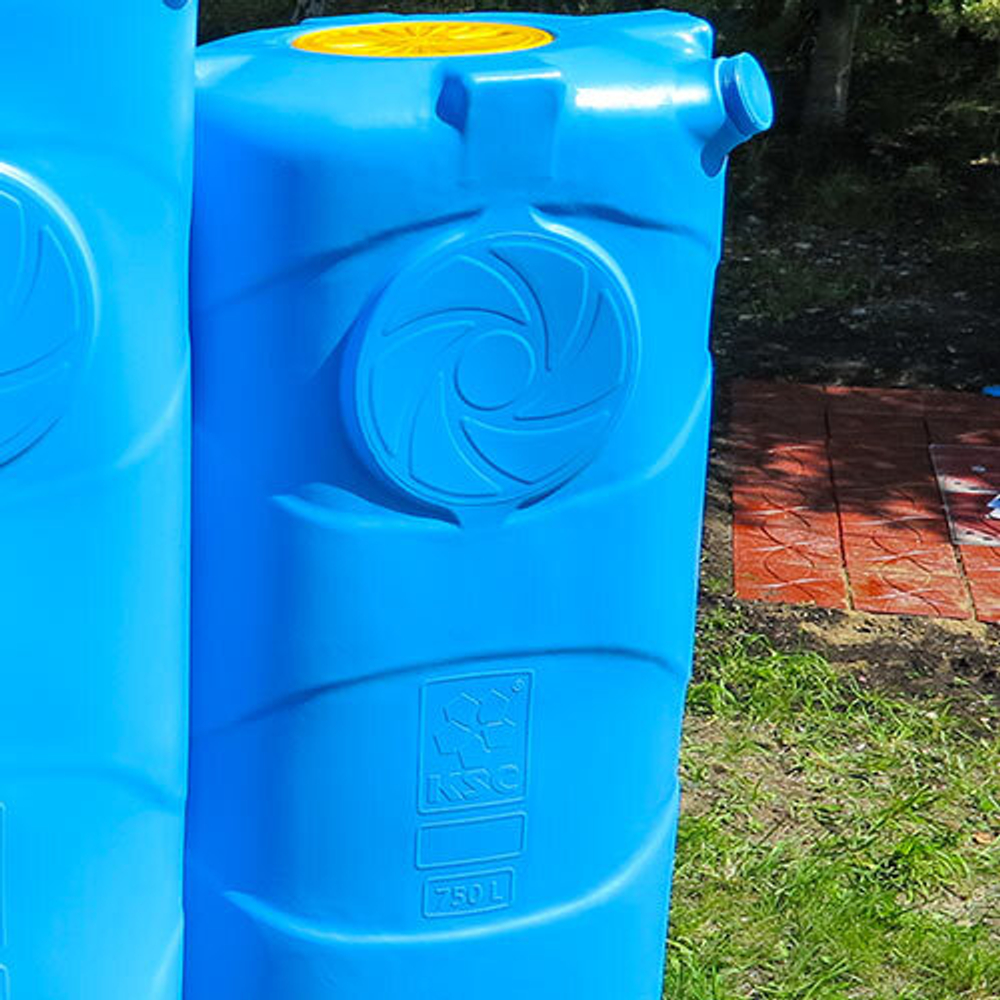 Емкость Пласт Инжиниринг прямоугольная 750 л. вертикальный (860x660x1650см;синий) - арт.560099