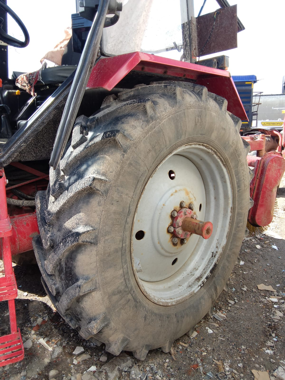 МТЗ Беларус 1221 Трактор Беларус 1221.3 (Дизельный, 7,1 л, 136 л.с., МТ)