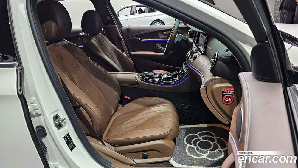 Mercedes-Benz E-Class W213 E220d 4MATIC Exclusive (09.2019)