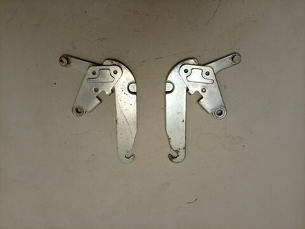 DM-M39AHC ктп7 Комплект петель двери для посудомоечной машины Hansa Samsung (левая+правая) 1016940 б/у