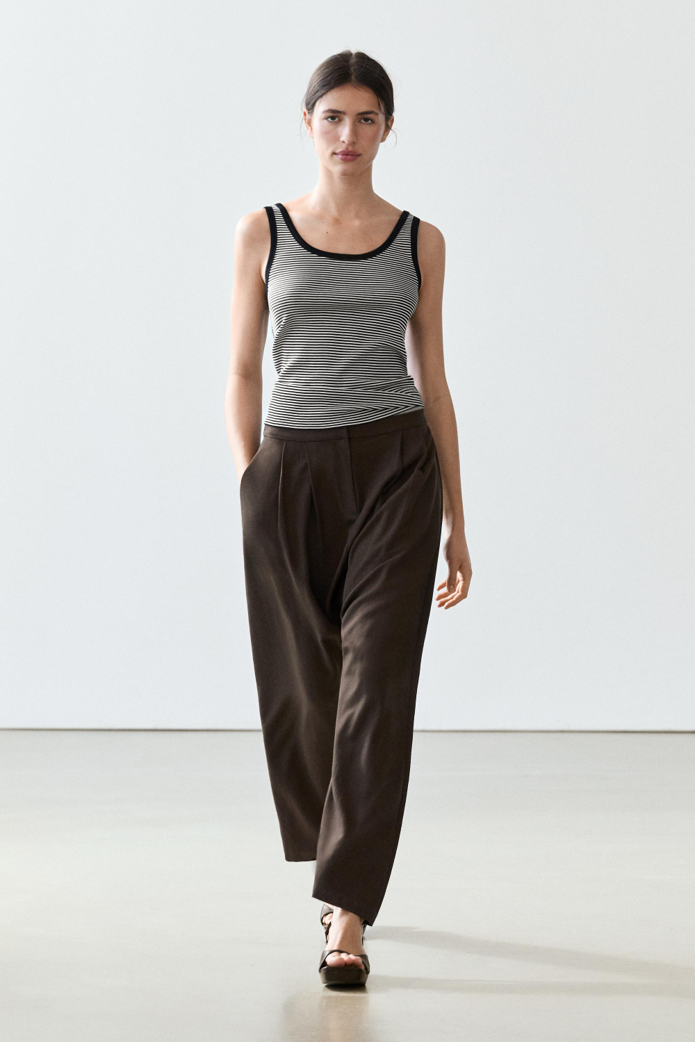 Massimo Dutti Топ из хлопка с деталью в полоску, черный