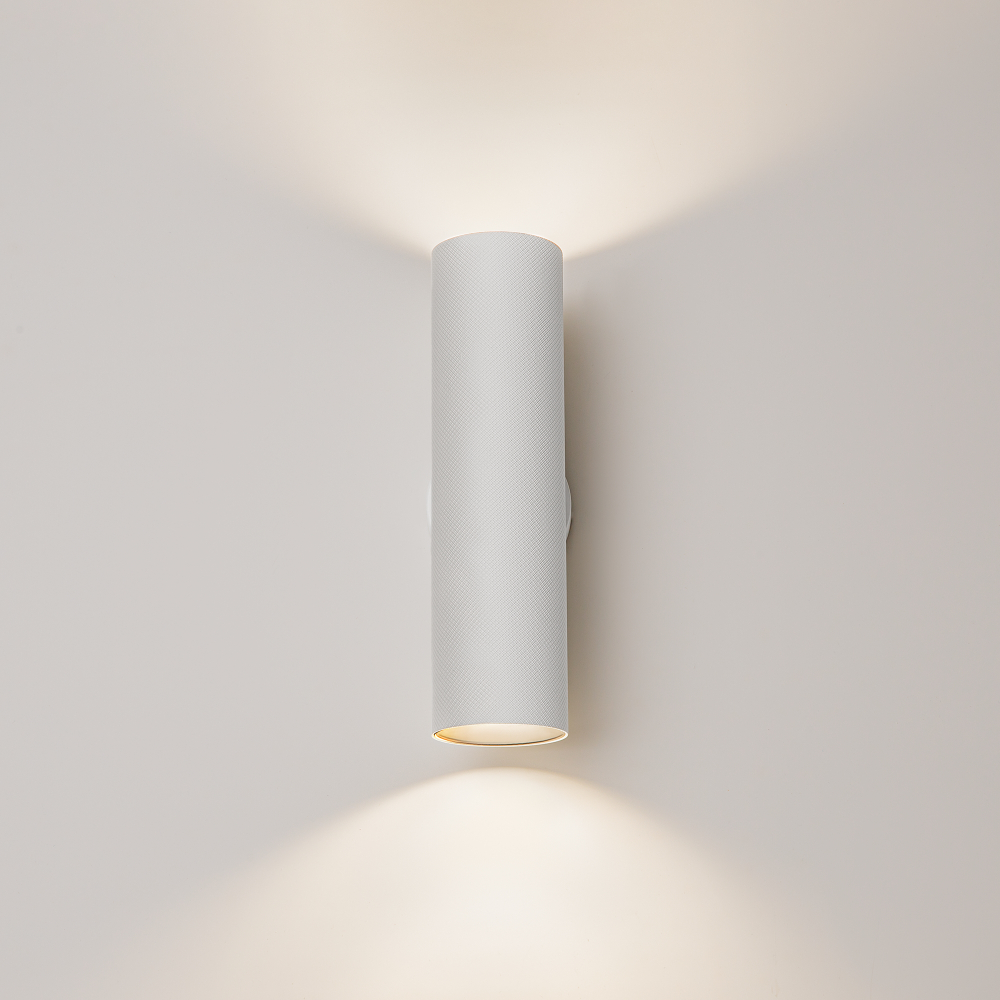 Настенный светильник (бра) Maytoni C080WL-02-GU10-W