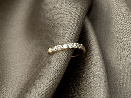 Кафф со стразами тонкий