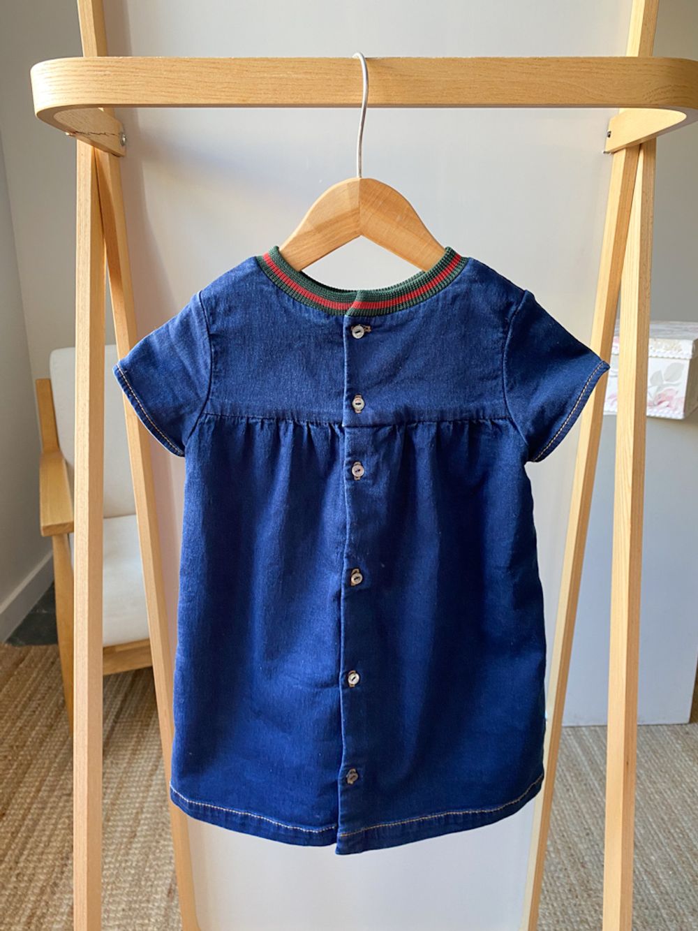 Джинсовое платье Gucci, 92