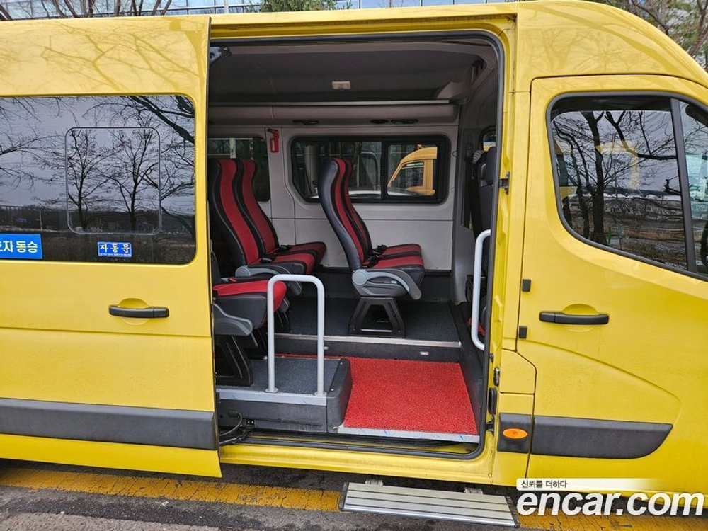 Renault Korea (Samsung) Master 어린이 보호차 (09.2019)