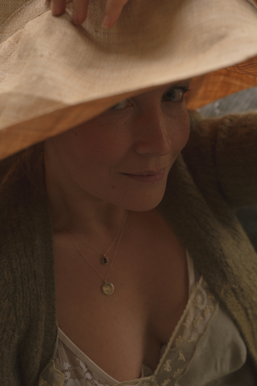 Подвеска с раухтопазом