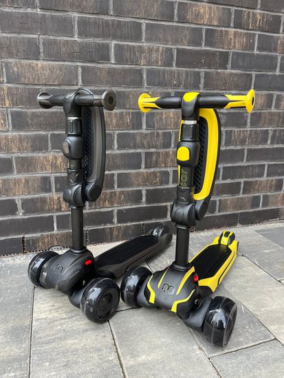 Самокат-беговел со светящимися колёсами 3 в 1 Scooter Micar Moby Black-Yellow