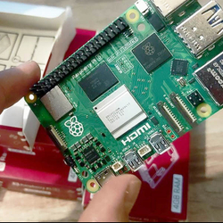 Компьютер Raspberry Pi 5 - 4ГБ