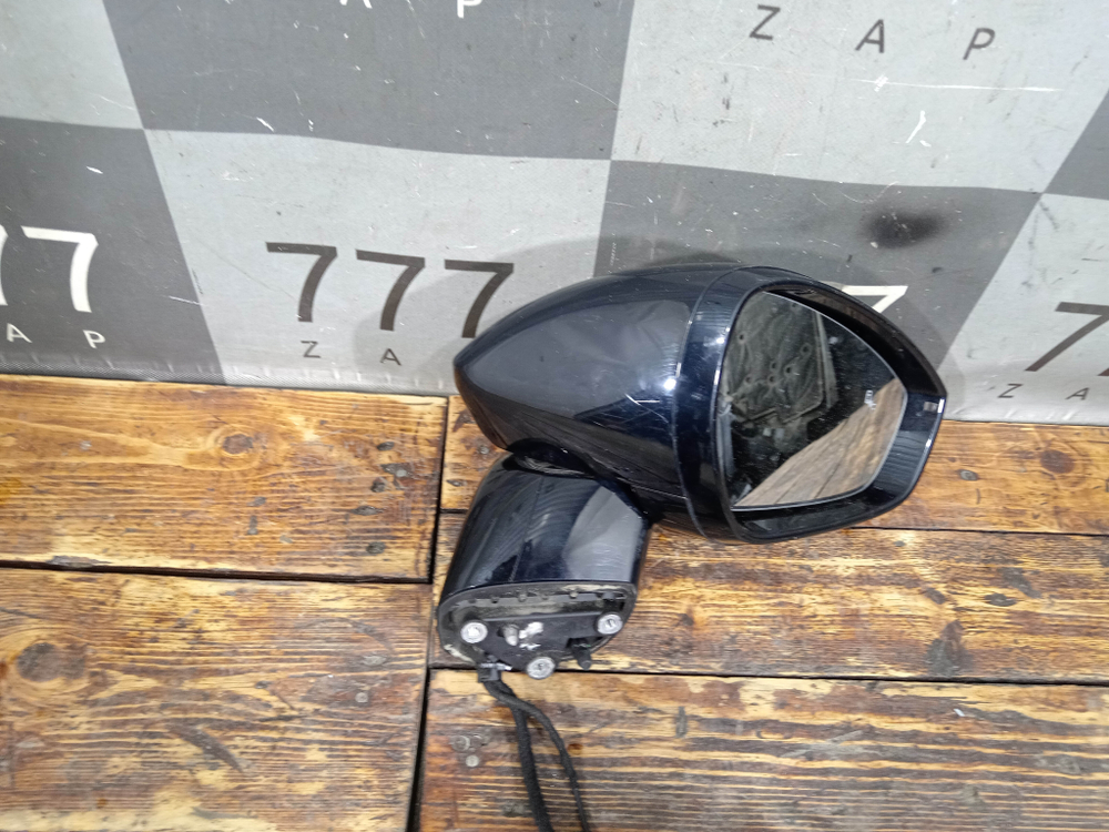 Зеркало правое 12 + 1 pin Omoda C5 22-нв Б/У Оригинал 601000431AABCE