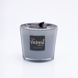 nan Свеча ароматическая Glossy grey Victoria with Love Серый