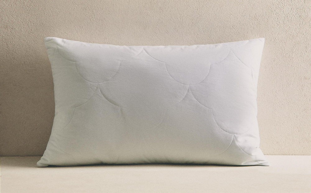 Наволочка Zara Home, хлопок 100%, полиэстер 100%, однотонный, 0065/087