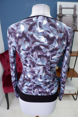 Джемпер трикотажный 44 размер