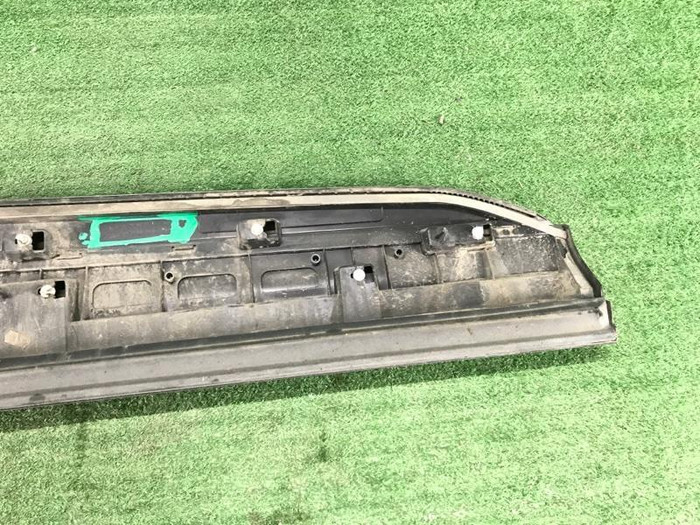 Накладка двери передняя левая Audi Q7 2 (2015-н.в.)