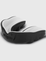 Капа боксерская Venum Challenger Black/White