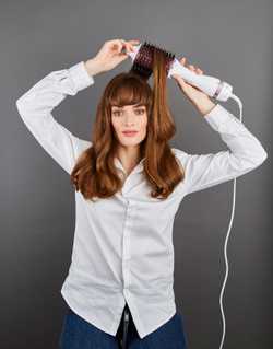 Фен-щетка Rowenta Volumizer CF6135F0