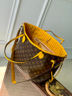 Louis Vuitton Neverfull Bandouliere Inside Out MM