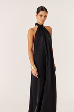 Платье с открытой спиной