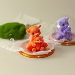 Мама с медвежонком