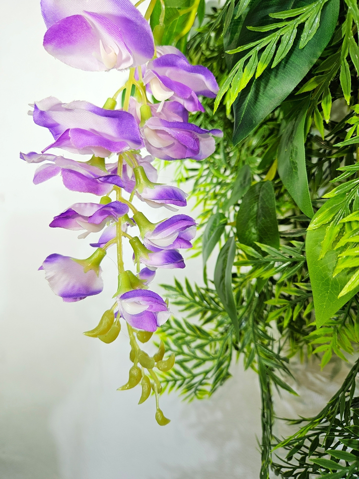 Искусственные цветы Акация бело-фиолетовая подвесная в настенном кашпо