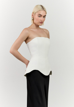 Топ-баска фигурный