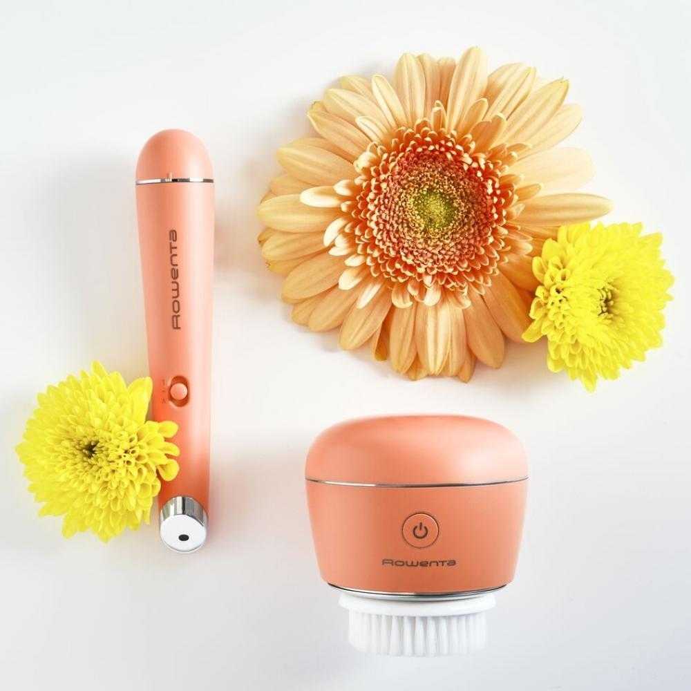 Ультразвуковая щетка для очищения кожи лица Rowenta Facial Brush LV4010F0