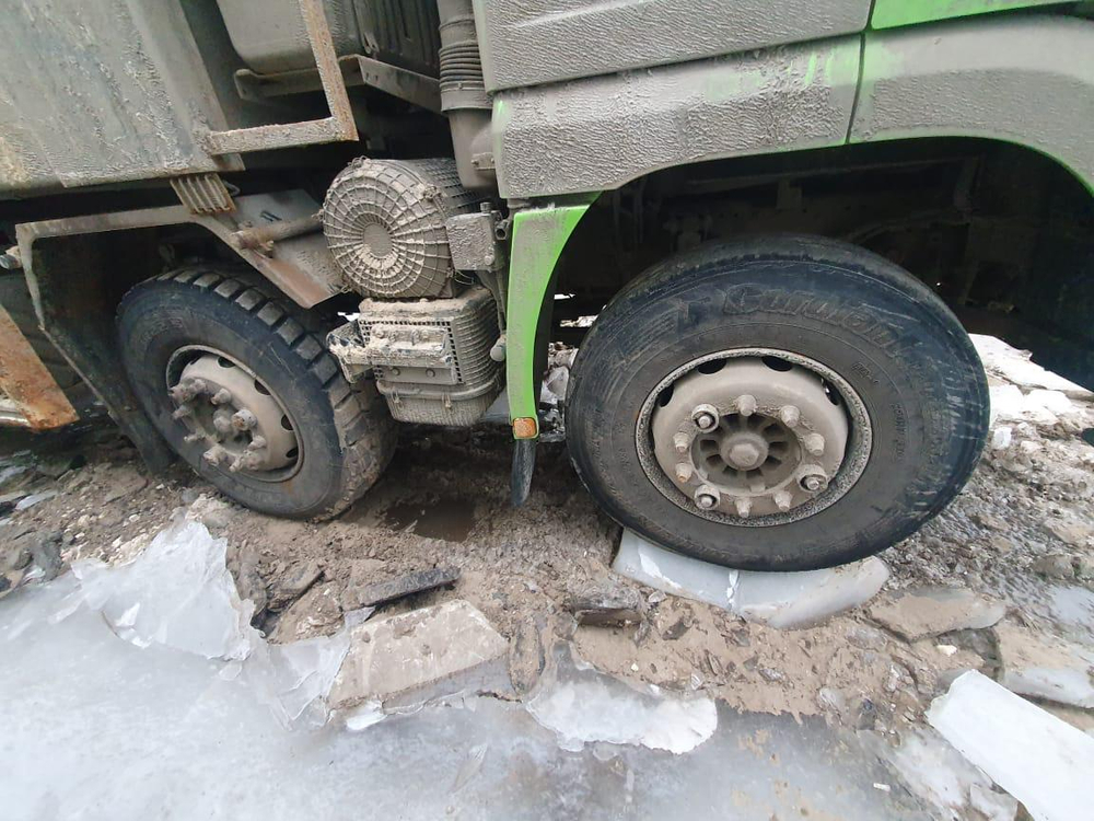 Shacman (Shaanxi) SX* 8x4 Самосвал SX33186W366C (Дизельный, 10,8 л, 441 л.с., МТ)