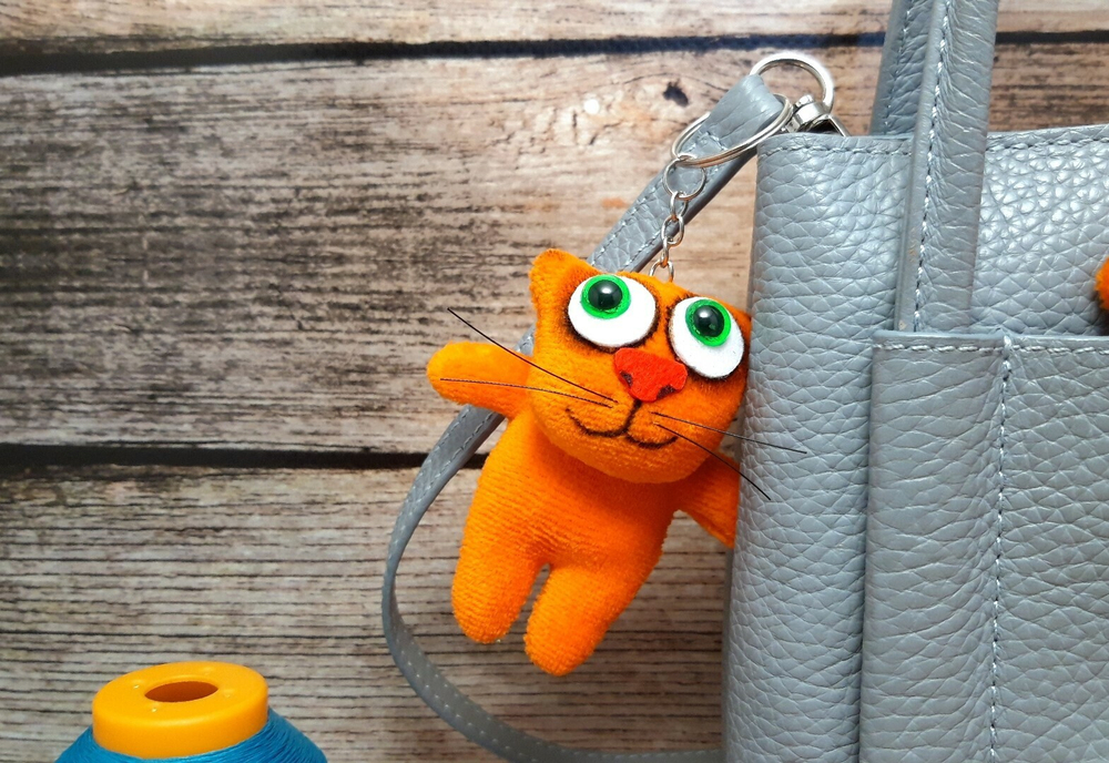 Мягкая игрушка "Котик брелок маленький"