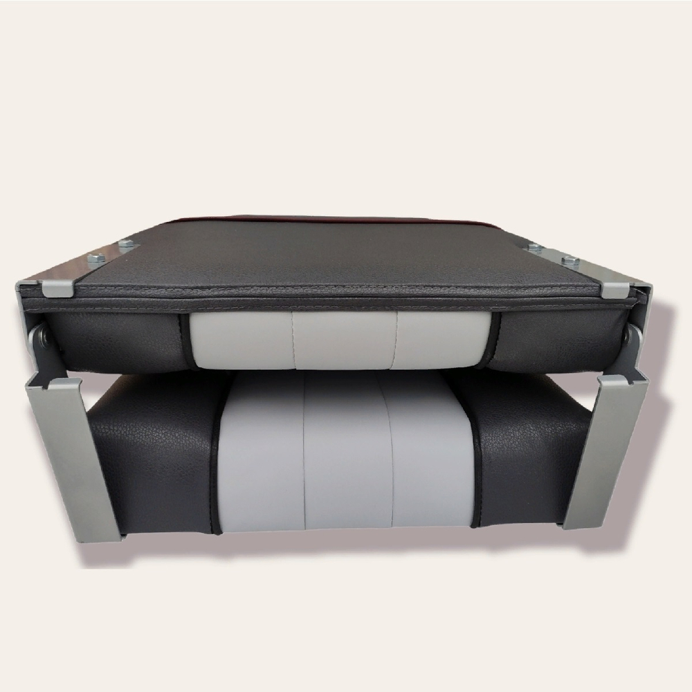 Кресло Патриот Люкс складное (винил, ШВГ - 45*60*44см)