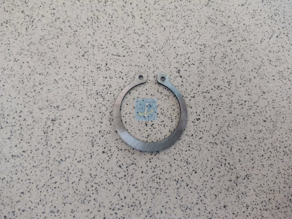 Кольцо переднее подшипника втор. вала (Б-40) 236-1701067-А