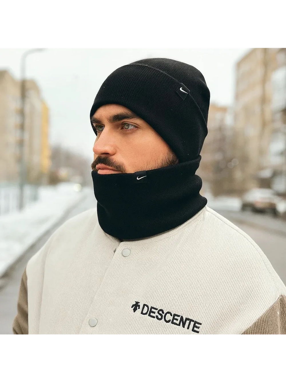 Зимний комплект вязаная шапка бини и тёплый снуд-бафф