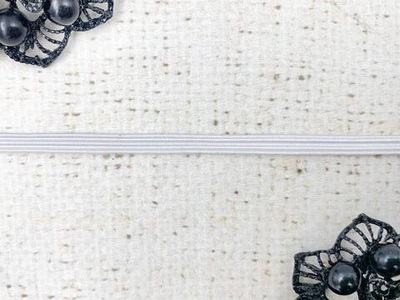 Резинка продежка, ш. 0,4 см, белый